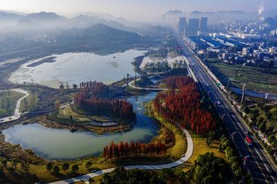 聚焦目標 落實部署 甕安經(jīng)開區(qū)展現(xiàn)新風貌