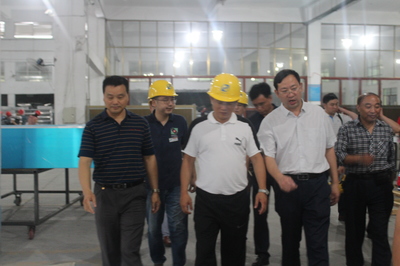 播州區區委書記陳松調研貴州正合鋁業，推動新型采暖及制冷技術開發